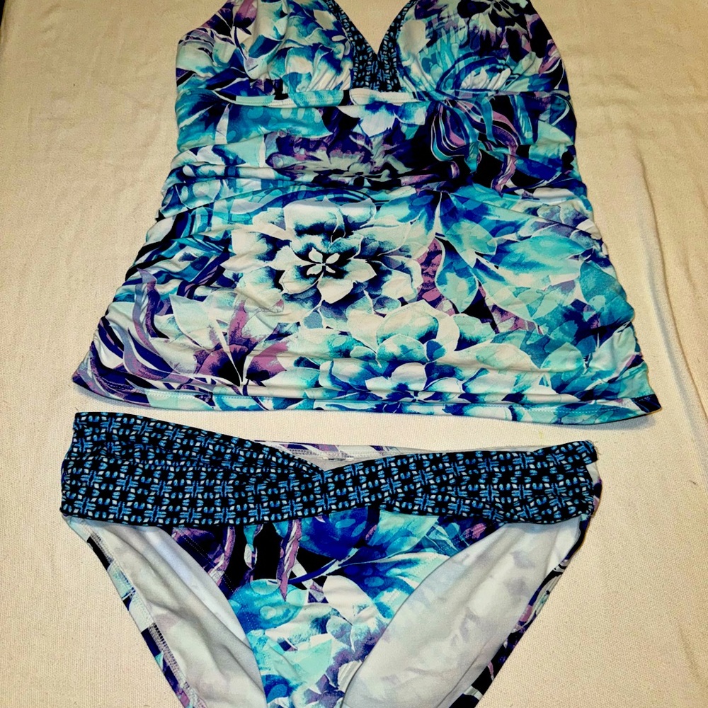 Women’s 2pc Bathing suit